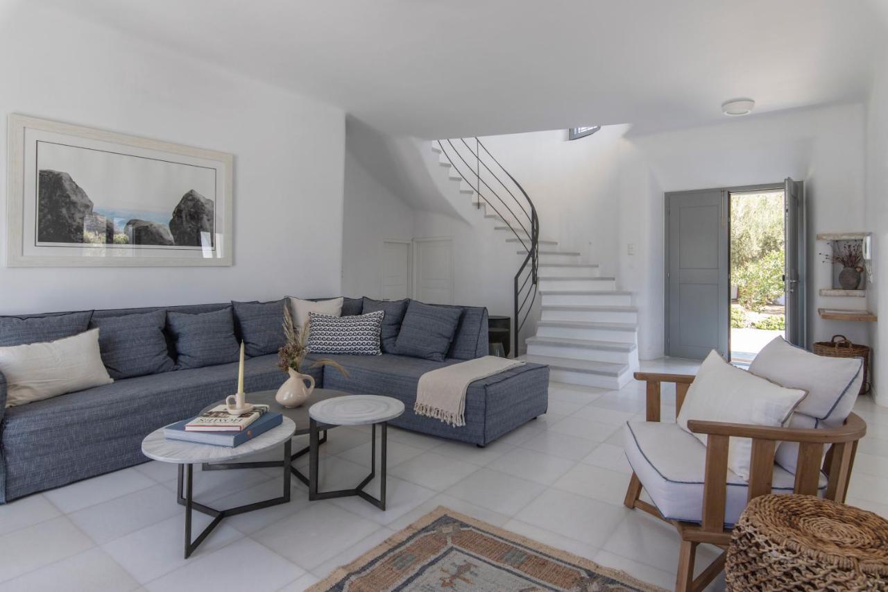 Aqua Breeze Villas On The Beach Pláka 외부 사진