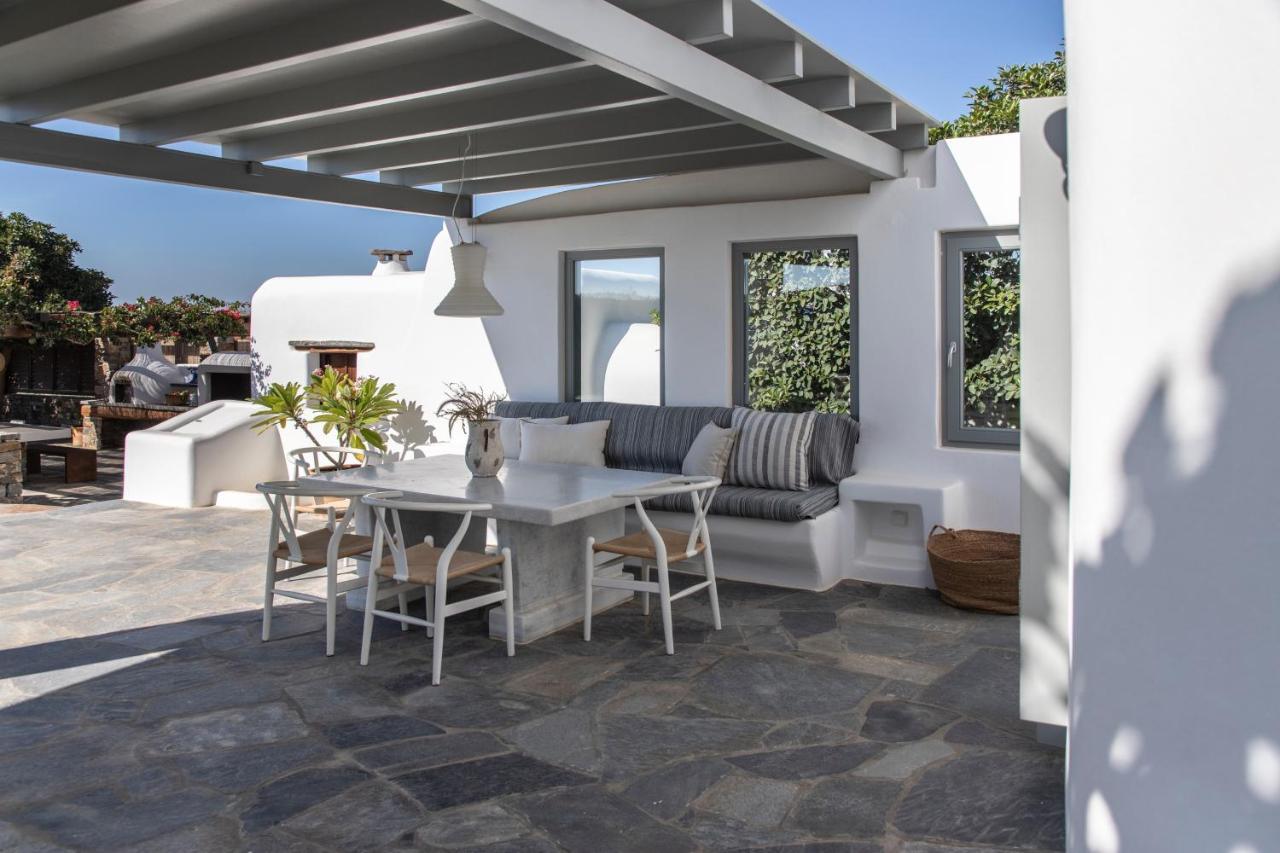 Aqua Breeze Villas On The Beach Pláka 외부 사진