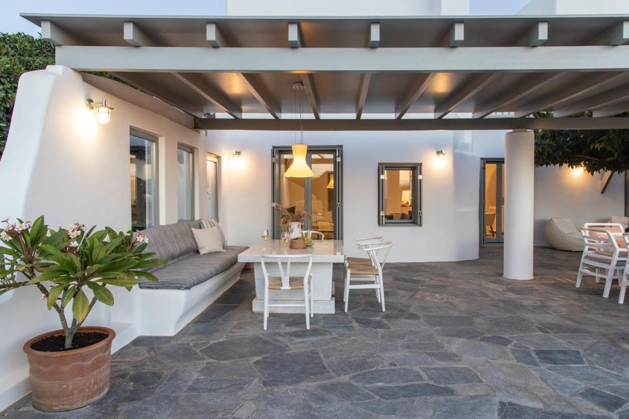 Aqua Breeze Villas On The Beach Pláka 외부 사진