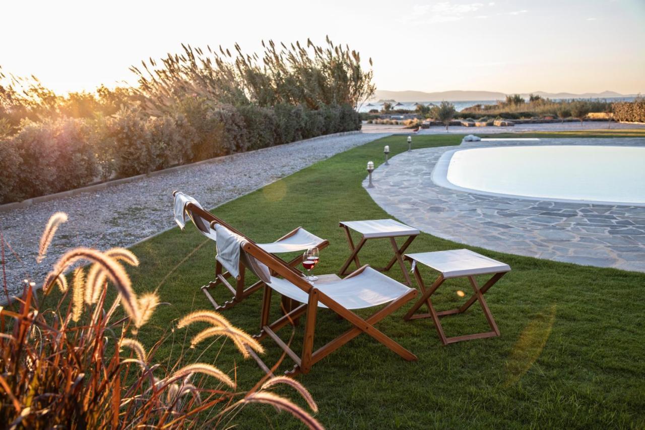 Aqua Breeze Villas On The Beach Pláka 외부 사진