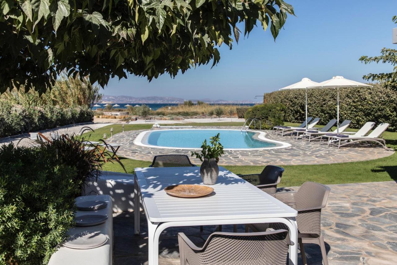 Aqua Breeze Villas On The Beach Pláka 외부 사진