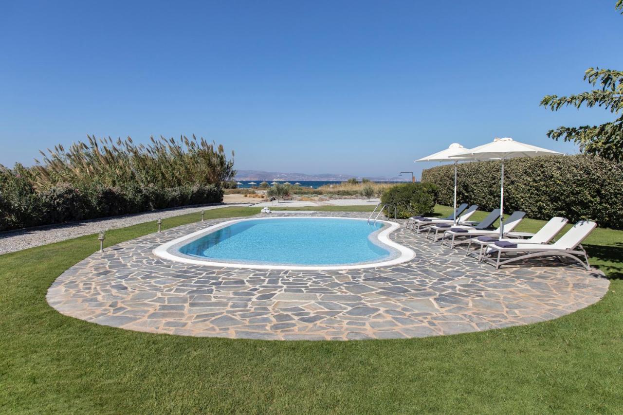 Aqua Breeze Villas On The Beach Pláka 외부 사진