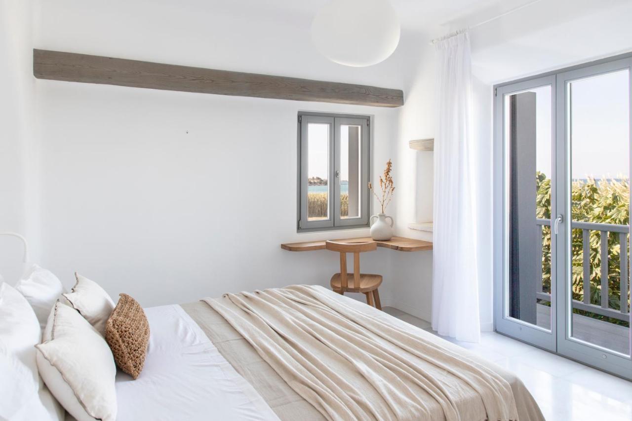 Aqua Breeze Villas On The Beach Pláka 외부 사진