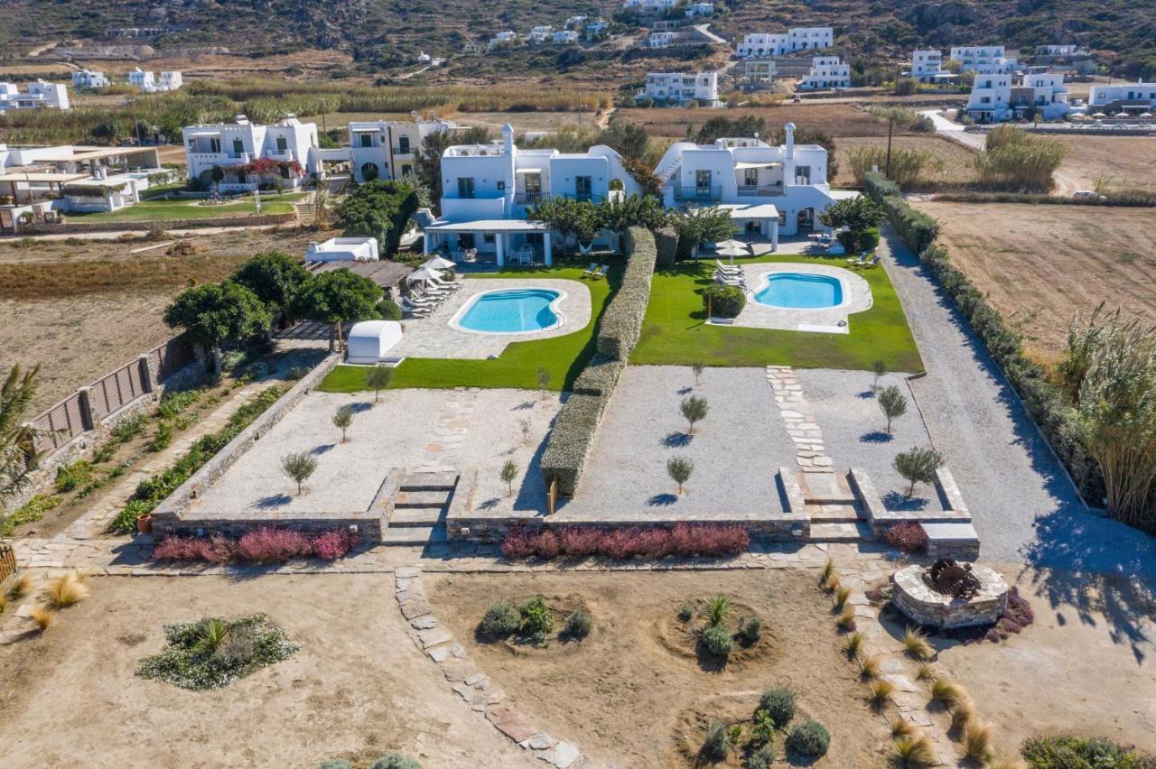 Aqua Breeze Villas On The Beach Pláka 외부 사진